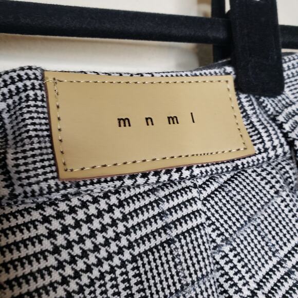 MNML| Cropped Grandpa Track Pants - Picture 6 of 10